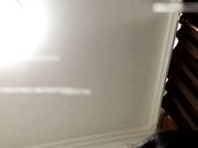 漂亮美女正和闺蜜打电话讲到一半时被男友拉到房间操B,刚开始干发现在拍摄躲被窝里不出来了,想尽一切办法最终干了她