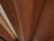 性感美少妇弄坏了自慰棒联系快递小哥退货上门取件时被小哥知道饥渴的真相后勾引小哥做爱国语淫荡对白!