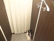 商场试衣间多角度拍极品丰腴黑丝少妇试穿比基尼从头硬到尾