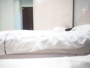 顶级美乳花臂纹身外围女超近视角深喉抽插美臀