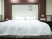 重金2600忽悠极品御姐旗袍高跟，风情万种01