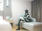 纤细美腿小妹舌吻69各种姿势爆插挺耐操01