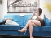 约操大奶长腿御姐包臀短裙很是风骚骑乘后入