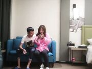 黄先生约大奶少妇情趣网袜扣逼振动棒抽插01