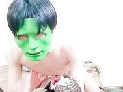 极品美妞被两大汉3P爆操双屌抽脸前后夹击03