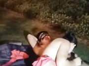 逼毛性感大胆红衣美女主播半夜和粉丝小哥路边绿化带野战不时有车路过也不怕