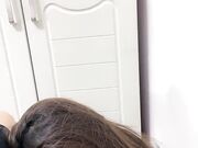 深喉插嘴被憋得两眼生泪舔菊花深喉到想吐02