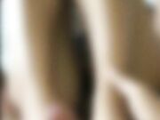 和情趣黑丝女同学玩性爱游戏胯下跪舔J8