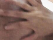 少妇喝醉酒被两个大汉3P玩弄多姿势换着操