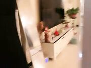 极品美腿小骚货楼道厕所操逼扶着楼梯翘臀后入