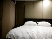 80斤的小萝莉 师徒俩轮番上场干 极品外围女神 乖巧温柔小情人感觉