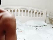 美女3P掰开无毛紧致骚穴大长腿骑乘位猛操