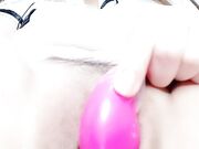 骚逼少妇跳蛋震穴白浆流弄一地淫叫不止02