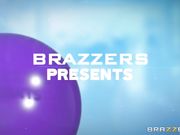 大湿屁股 浪漫情侣充满激情的中出之爱