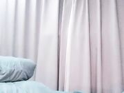 丝袜足交少女玩弄阴茎揉捏蛋蛋上瘾