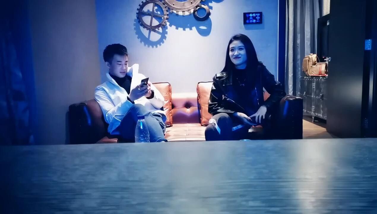 大屌男约操极品00年极品可爱御妹完美口交上位01