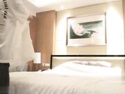 约个甜美妹子啪啪口交摸逼上位骑坐抽插猛操