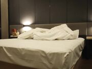 冈本龟田一郎约甜美嫩妹认真的舔屌后入插太深