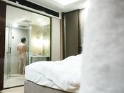 冒险王探花肉感大奶白色丝袜掏屌吸吮上位骑坐