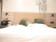 贾总寻欢约两个妹子一人干一个各式操逼暴插