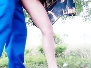 白嫩大长腿被大爷骑乘站立深插骚逼