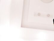 肉嘟嘟的嫩妹子被男友无情玩弄道具狠狠插