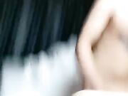 长发网红脸妹子套头男深喉怼嘴后入打桩