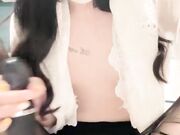 极品尤物网红女神开档丝袜修长美腿大黑牛自慰