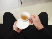 3人玩弄菊花吃着蛋蛋淫语挑逗狠狠暴插