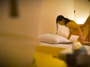 勃起 按摩女 出差熟女按摩师被说出轨率高3