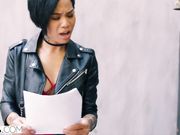 VIXEN Actress is Seduced by Hollywood Couple