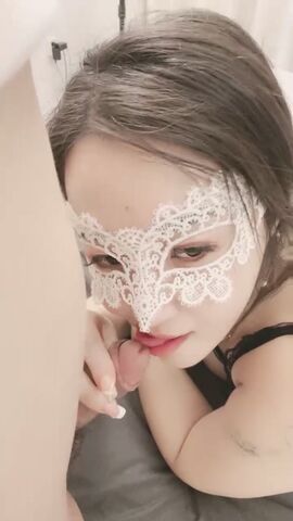 情趣大表姐 大奶肥逼情趣漏奶黑丝装激情啪啪2