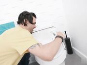 荡妇莉莉奖励 乔迪和瑞奇帮助她热辣三人行