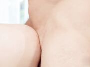 渔网袜白虎从嫩穴中推出大量淫液