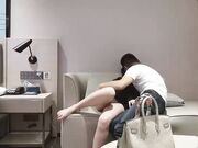 长相甜美白臀裙性感大长腿妹子啪啪 舌吻调情69姿势口交上位骑坐大力