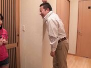 变成了甚至在电动按摩器插入阴道