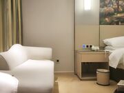 极品抽搐妹，女神背着男友兼职，大长腿高颜值，高潮迭起撸管佳作