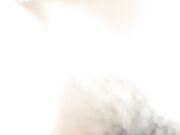 百合女跟姐妹一起直播啪啪 颜值很高的女神躺在床上被短发大姐玩惨了