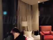 超级美的人妻被人玩弄也是这么骚