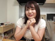 萝莉大胸 AV 让女孩在乳房性感区射精