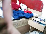 全程露脸撅着屁股让小哥玩弄 听狼友指挥玩虐骚逼 按着头草嘴暴力抠穴