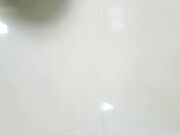 女子SPA养生馆 闺蜜介绍来的稀毛白虎少妇男技师让她闭上眼睛好好享受