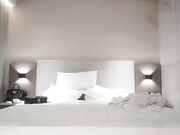 约了个性感长发牛仔裤妹子啪啪 口交舔弄上位骑乘抬腿侧入大力猛操