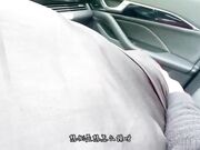 对话太刺激了！与性感黑丝小姨子在野外车震