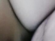 家里诱人的小骚妻全程露脸跟大哥激情啪啪 把大哥的鸡巴舔硬让大哥抱着草