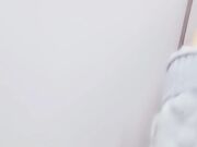 无敌大冒险 极品美少妇勇闯男公厕偷拍勾引蹲坑男子 公厕隔间席地开战淫声回荡