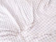 妹妹在我身上非常妩媚 从后面插入的时候叫的好想要