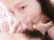 很有韵味美少妇约炮眼镜胖男居家啪啪 开档黑丝骑脸插嘴