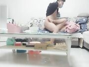 老哥约了个少妇上门啪啪 口交搞硬沙发上大力猛操