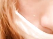 阴唇很大的萝莉美眉直播自慰